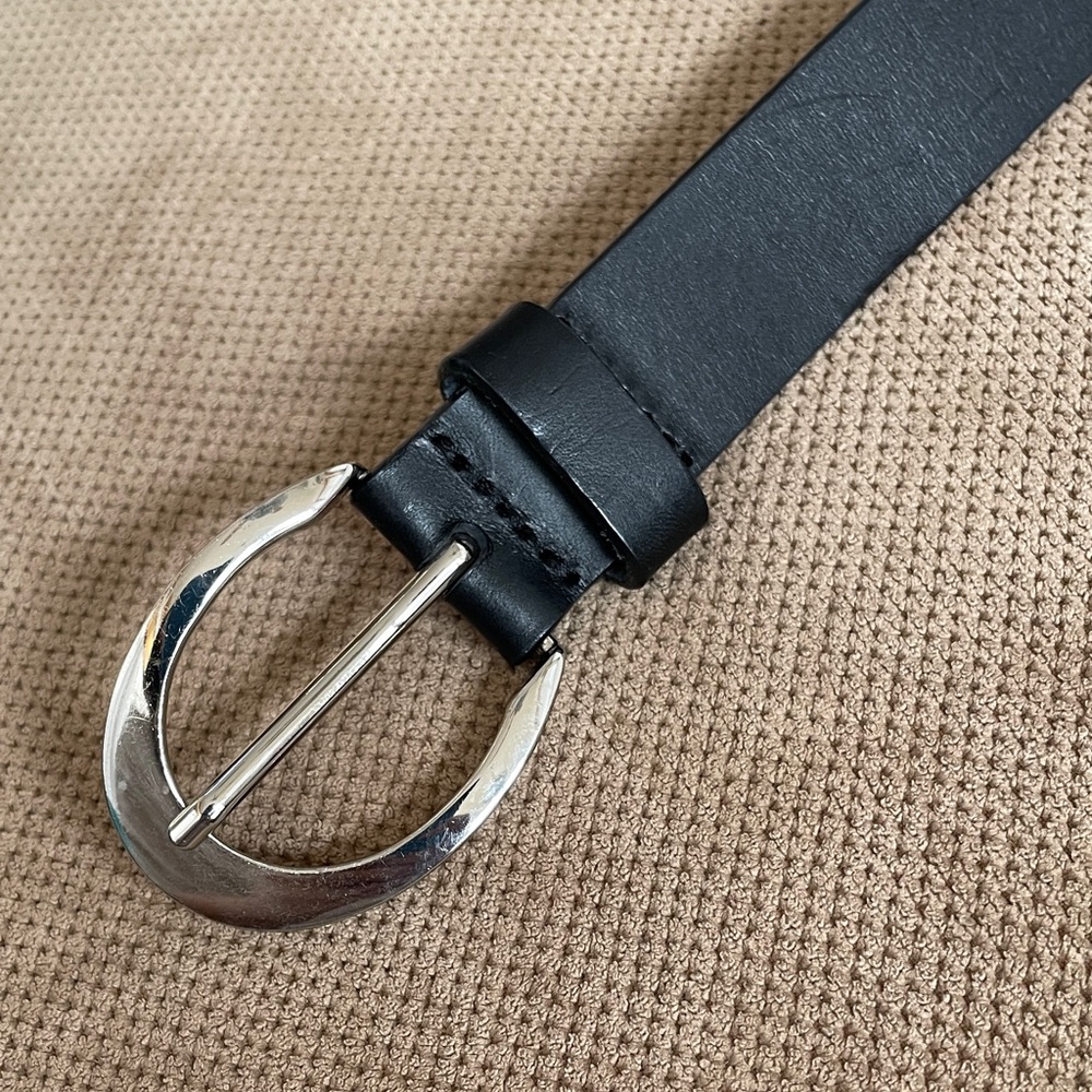 Vintage Made in Italy Express Black Leather Belt with Silver-Tone Buckle
